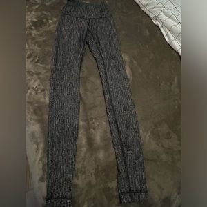 Lululemon WunderUnder Leggings - patterned